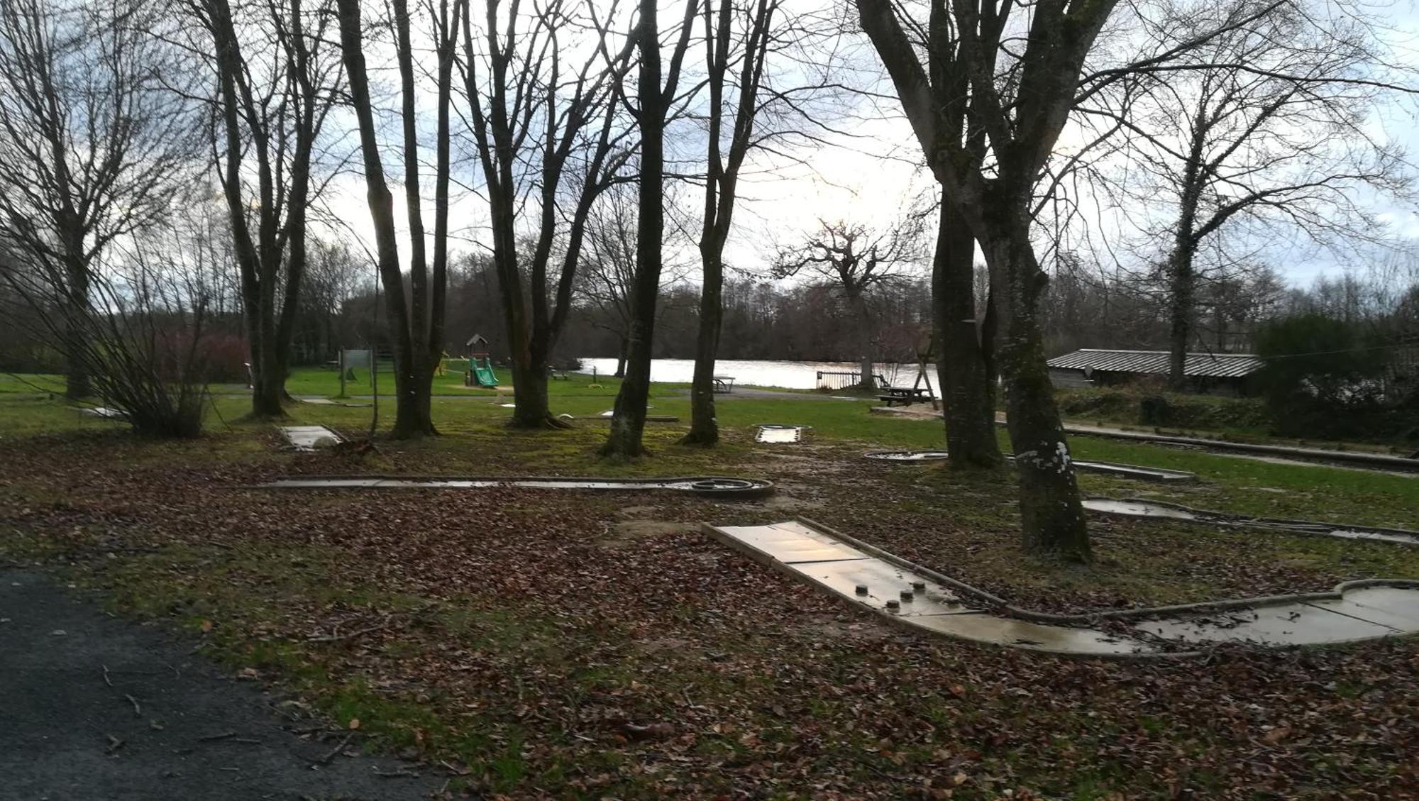 De L'etang Des Sarcelles Holiday home Saint-Martin-d'Aubigny